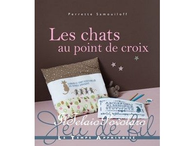 LES CHATS - au point de croix