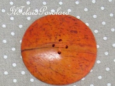 bottone tondo - diametro  cm. 6,5 - aranciato