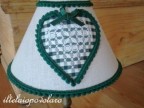 lampada con broderie suisse