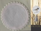 1 - etichetta in lino bianco da ricamare -tonda - con cornice