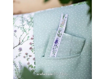 1 Acufactum - base grigio verde - pois bianco
