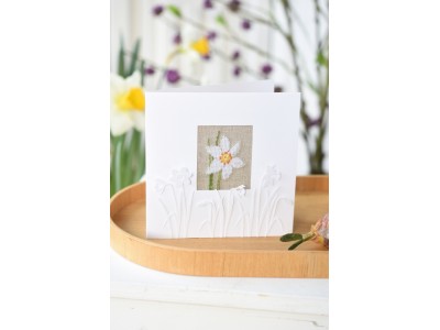 "Biglìiettino con Narcisi in rilievo