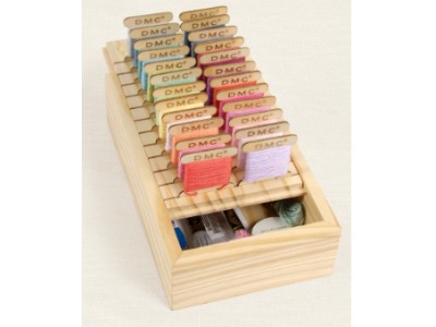 1 scatola con 24 bobine portafilo - in legno